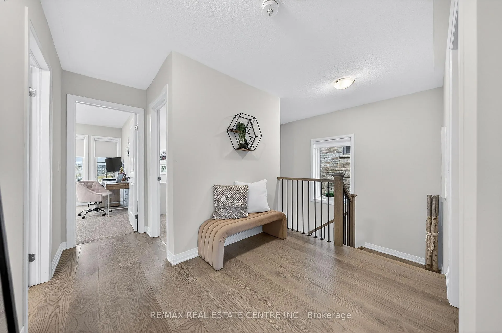 Photo 28 of 73 Mary Watson Street, North Dumfries — HOMEH