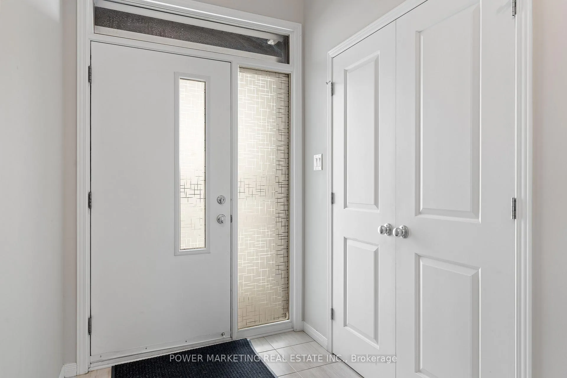 Photo 5 of 497 Cope Drive, Ottawa, Kanata - Emerald Meadows/Trailwest — HOMEH