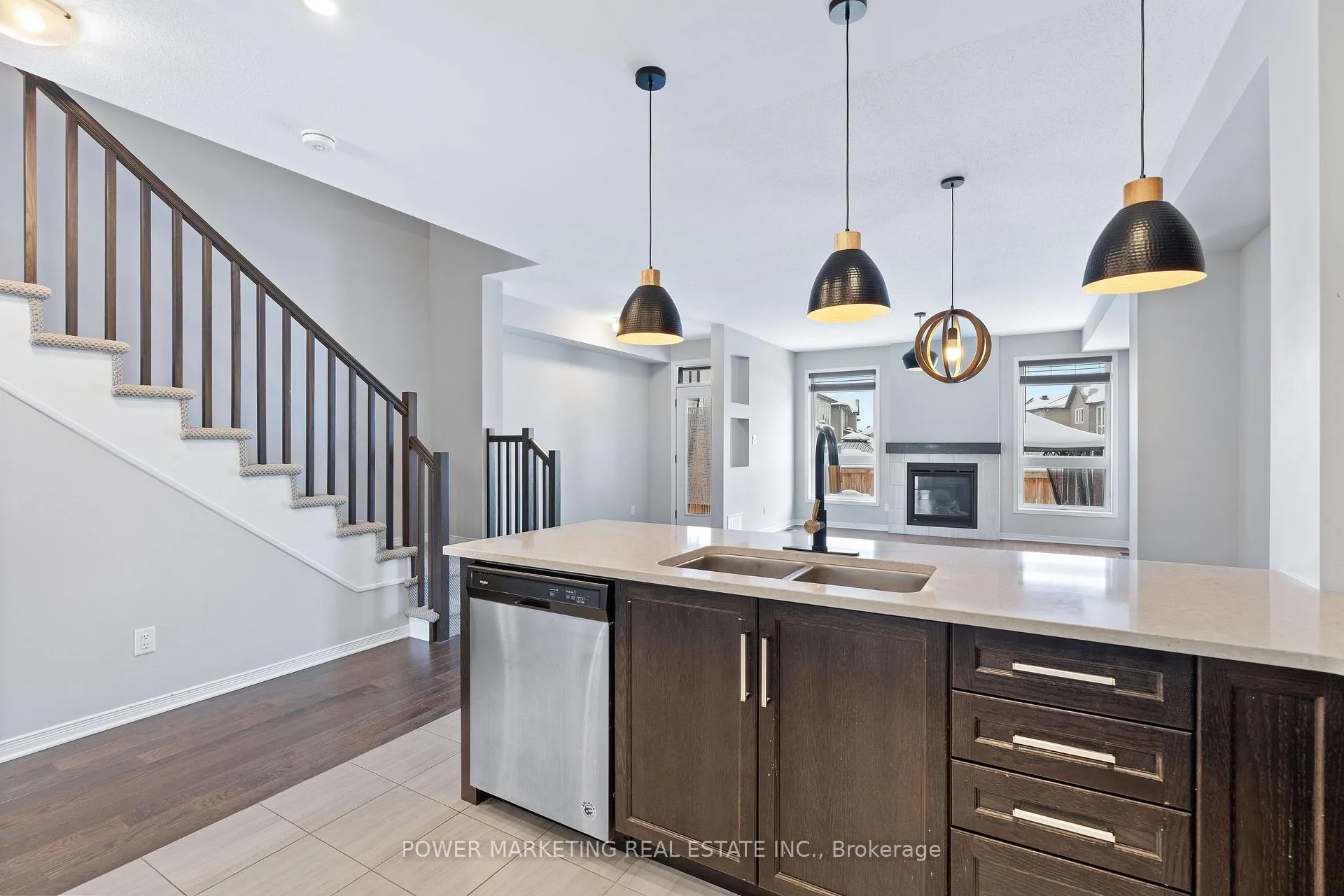 Photo 10 of 497 Cope Drive, Ottawa, Kanata - Emerald Meadows/Trailwest — HOMEH