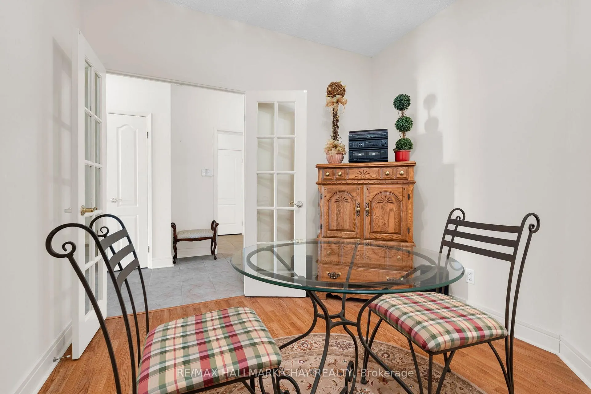 Photo 6 of Unit PH 2-4, 2 Toronto Street, Barrie, City Centre — HOMEH
