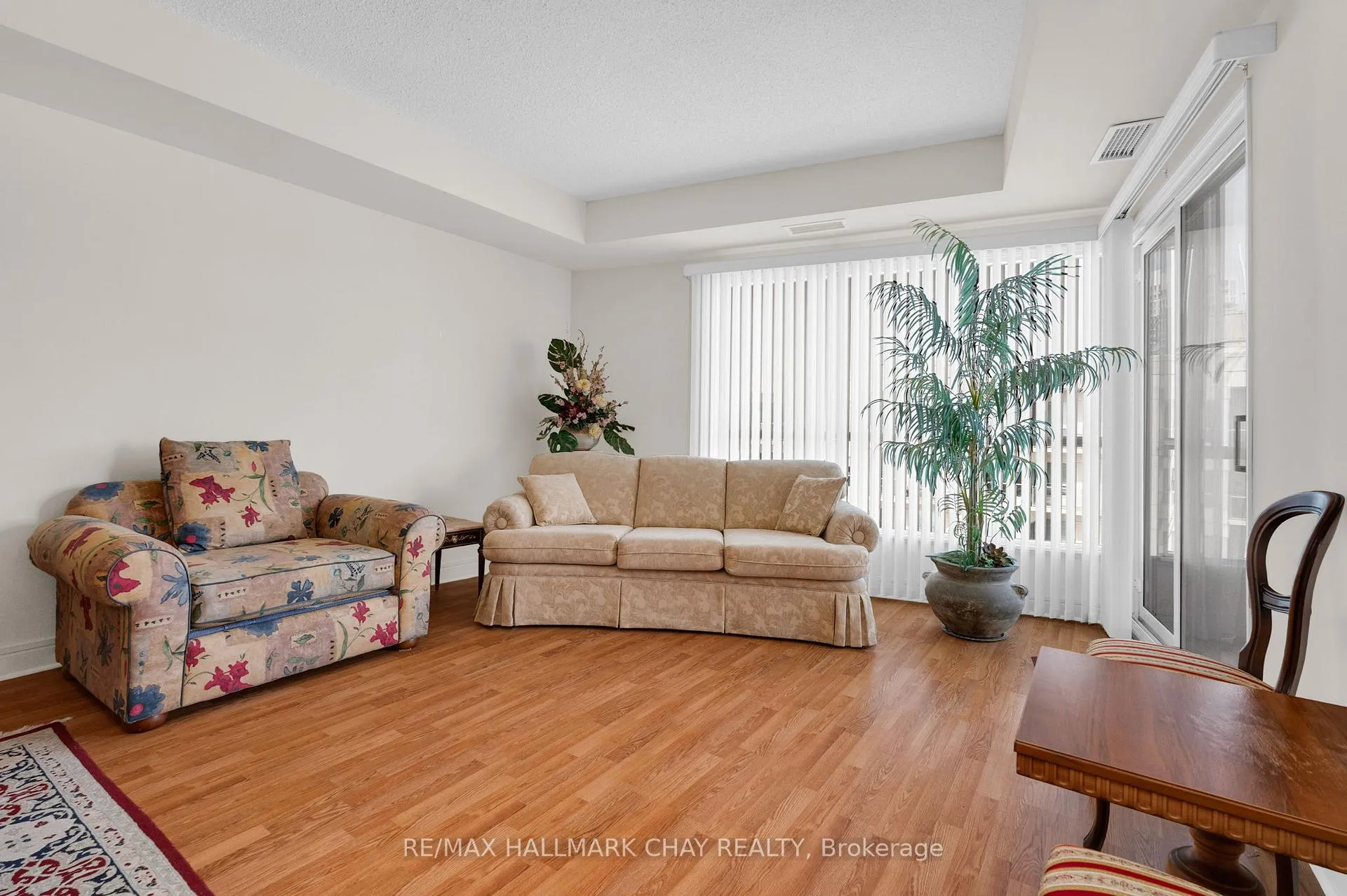 Photo 12 of Unit PH 2-4, 2 Toronto Street, Barrie, City Centre — HOMEH