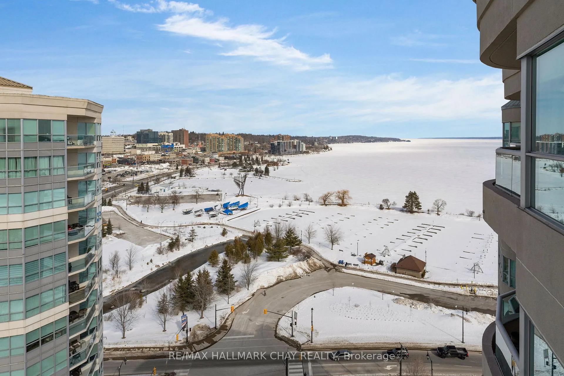 Photo 15 of Unit PH 2-4, 2 Toronto Street, Barrie, City Centre — HOMEH