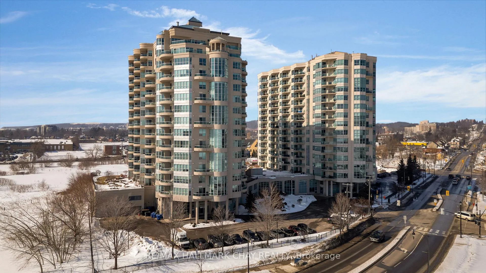 Photo 31 of Unit PH 2-4, 2 Toronto Street, Barrie, City Centre — HOMEH