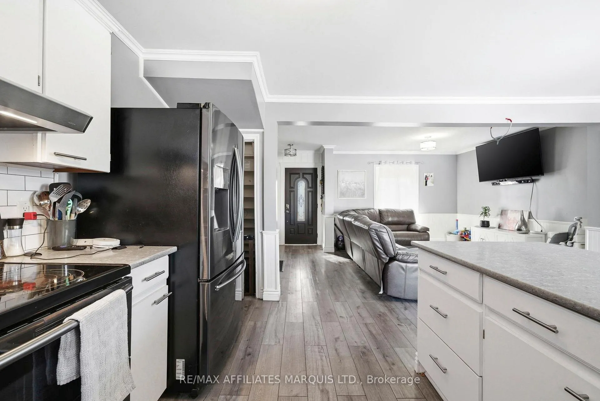 Photo 16 of 315 Fourth Street W, Cornwall — HOMEH