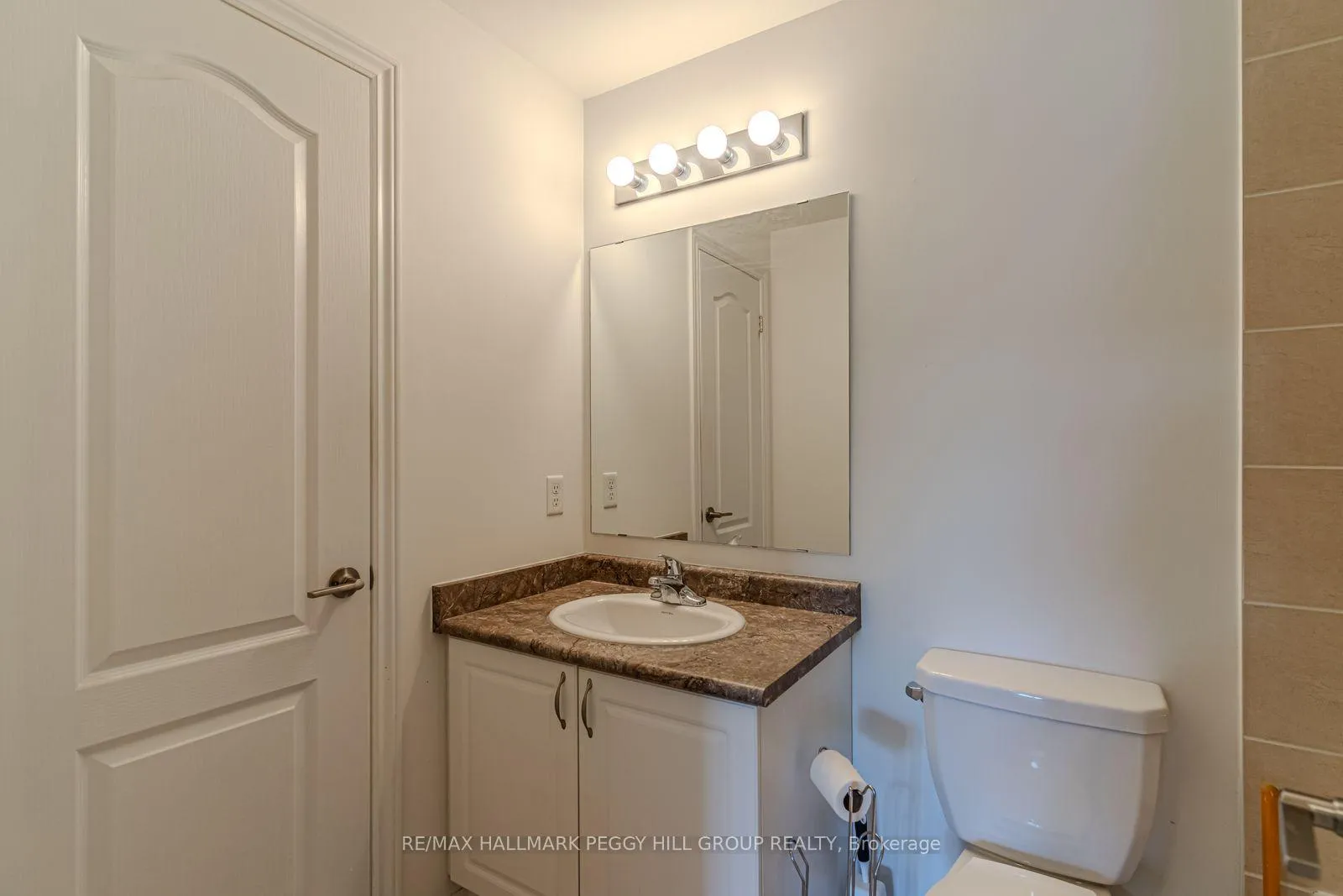 Photo 5 of Unit 110, 100 Dean Avenue, Barrie, Painswick South — HOMEH