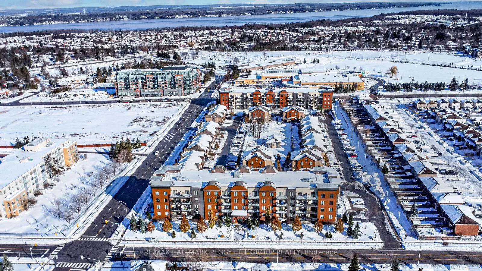 Photo 14 of Unit 110, 100 Dean Avenue, Barrie, Painswick South — HOMEH