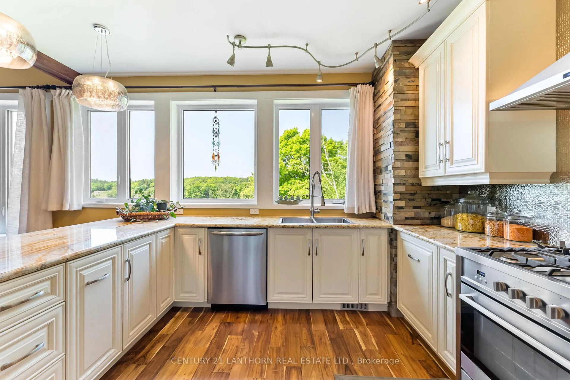 Photo 18 of 32 Forest Breeze Lane, Rideau Lakes, Rideau Lakes (North Crosby) Twp — HOMEH