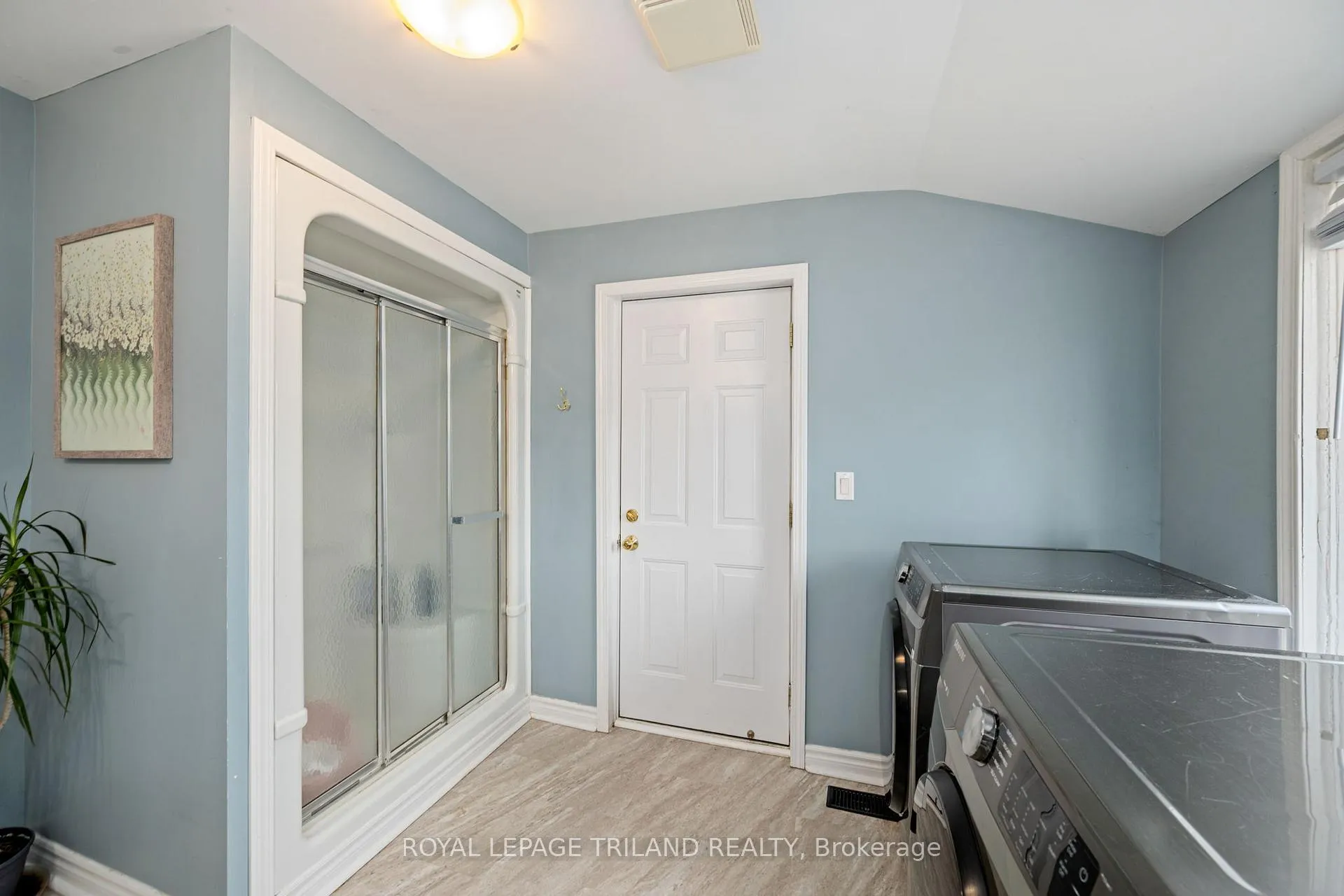 Photo 19 of 30 Malakoff Street, St. Thomas — HOMEH