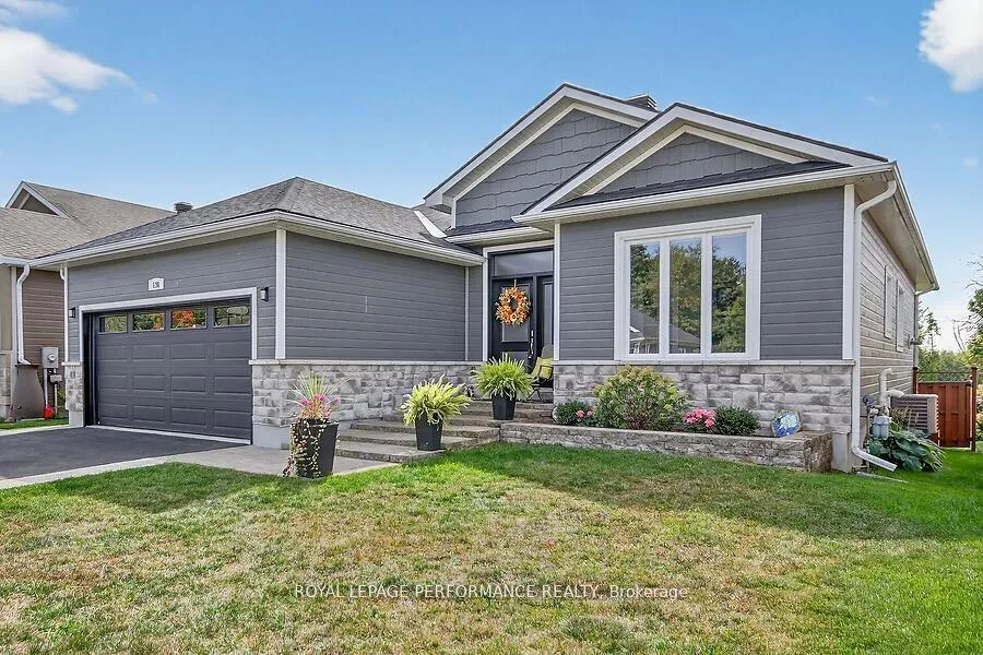 Photo 1 of 136 Sheppard Avenue, Drummond/North Elmsley, Drummond N Elmsley (Drummond) Twp — HOMEH