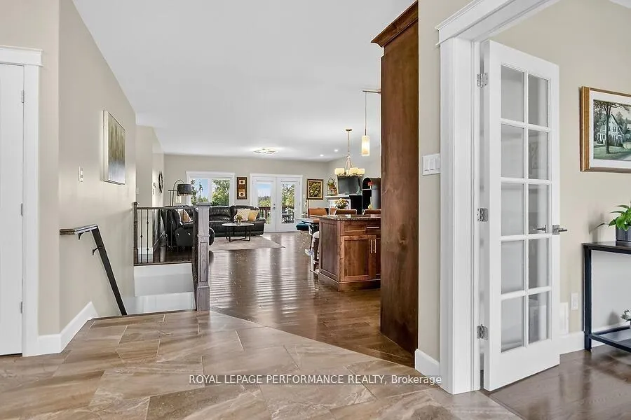 Photo 5 of 136 Sheppard Avenue, Drummond/North Elmsley, Drummond N Elmsley (Drummond) Twp — HOMEH