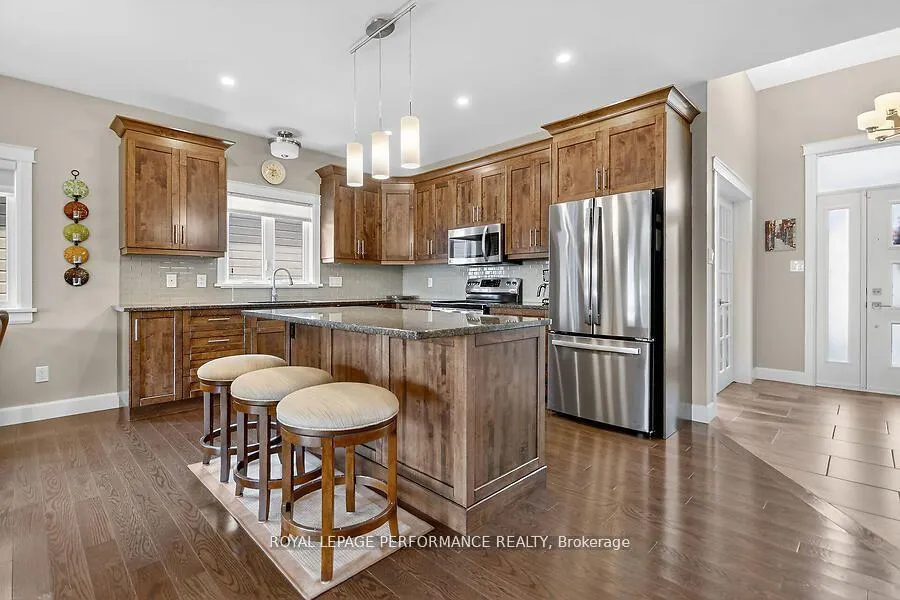 Photo 19 of 136 Sheppard Avenue, Drummond/North Elmsley, Drummond N Elmsley (Drummond) Twp — HOMEH