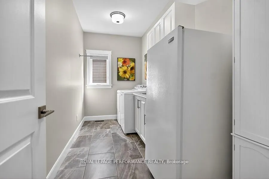 Photo 37 of 136 Sheppard Avenue, Drummond/North Elmsley, Drummond N Elmsley (Drummond) Twp — HOMEH