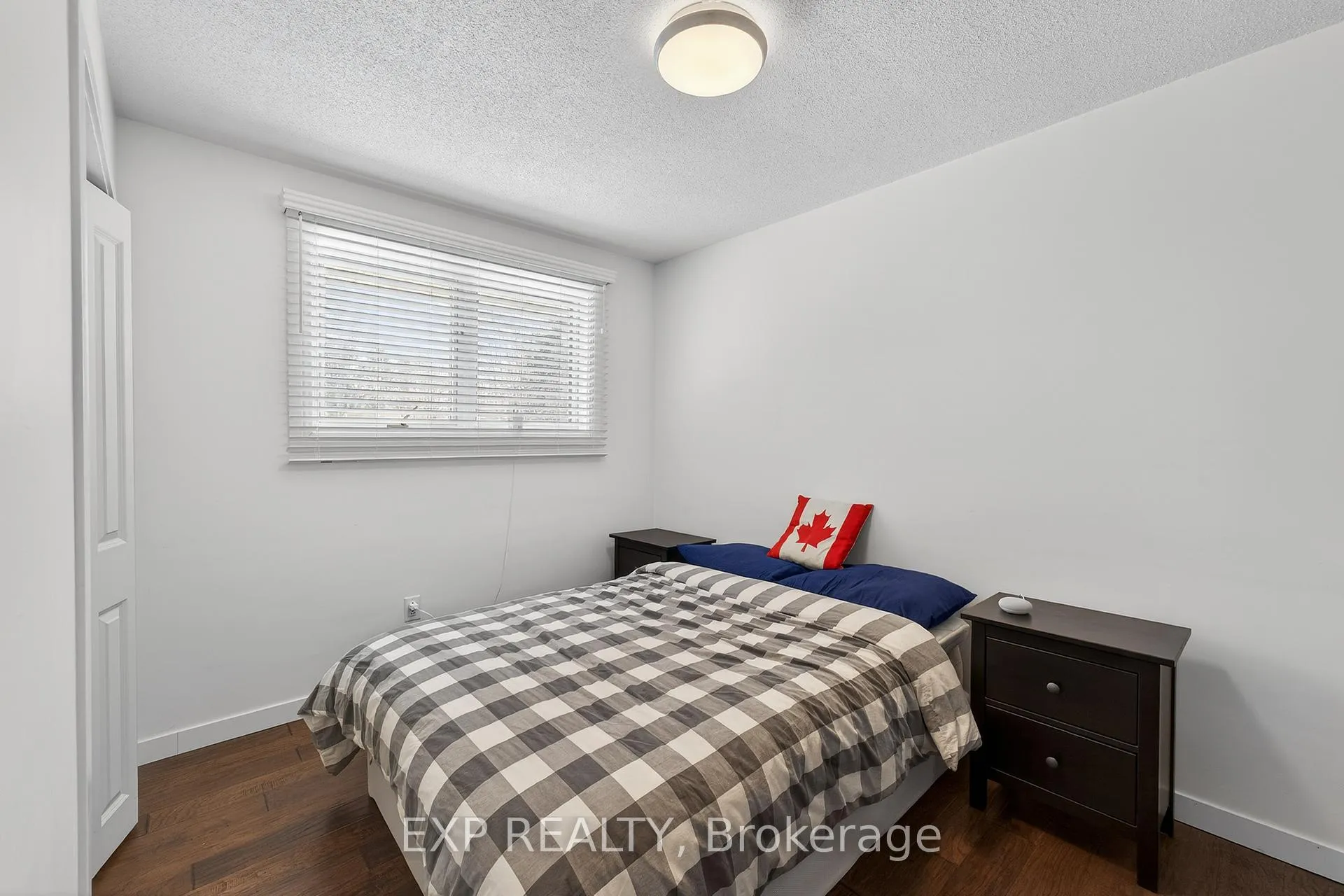 Photo 15 of 11 Hampstead Heath, Kingston, West of Sir John A. Blvd — HOMEH