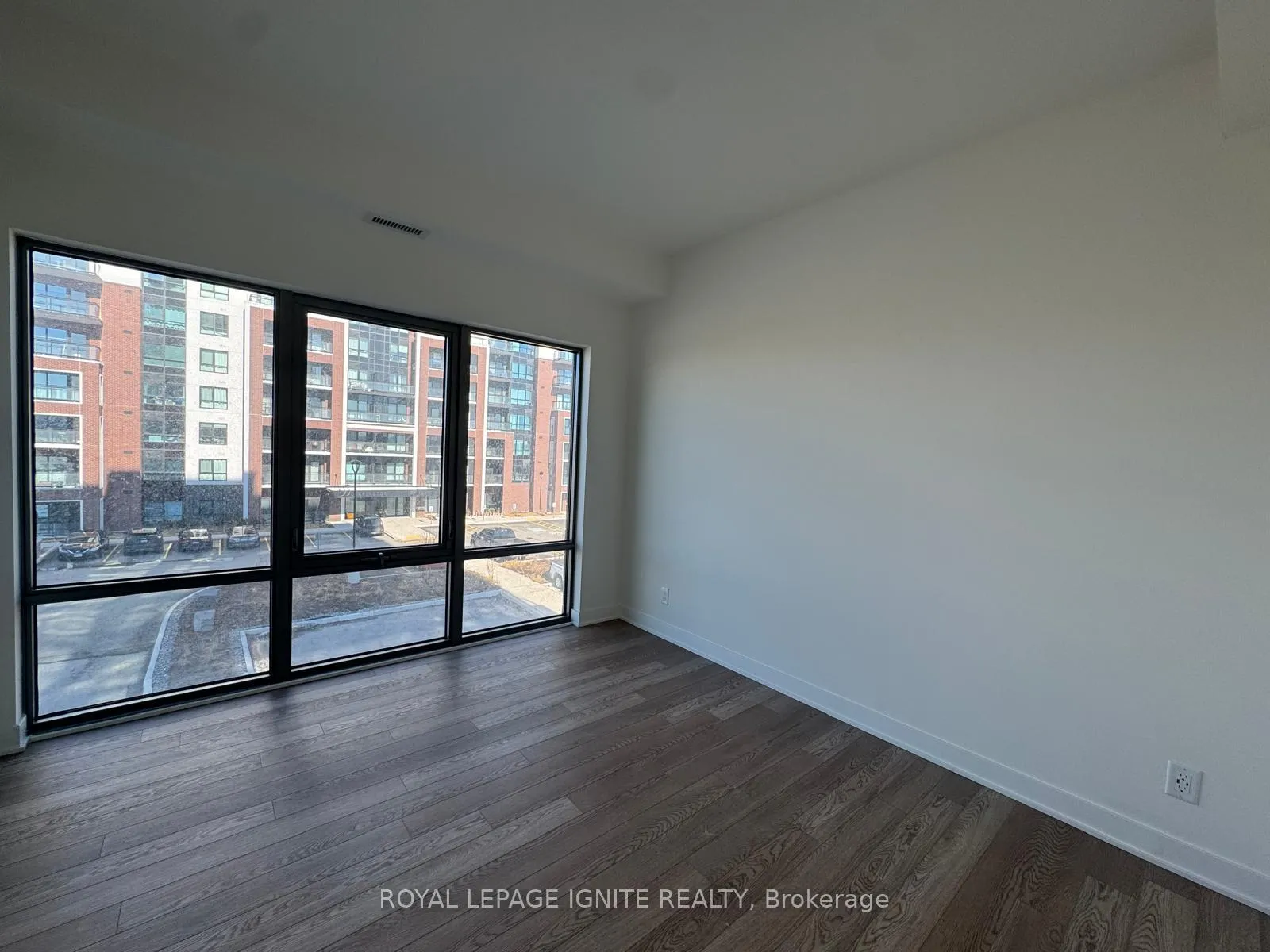 Photo 10 of Unit 307, 51 Clarington Boulevard, Clarington, Bowmanville — HOMEH