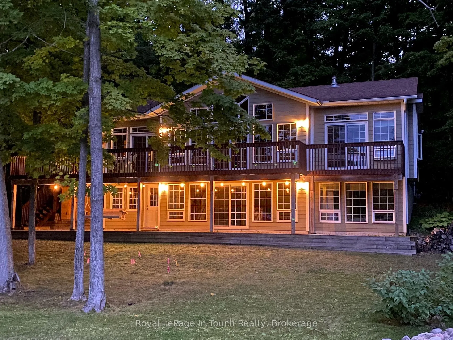 Photo of 157 Farlain Lake Road W