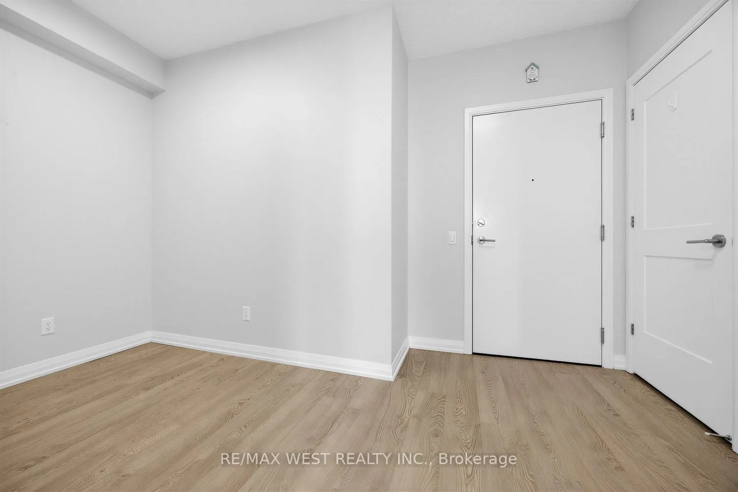 Photo 2 of Unit 1502, 7895 Jane Street, Vaughan, Concord — HOMEH