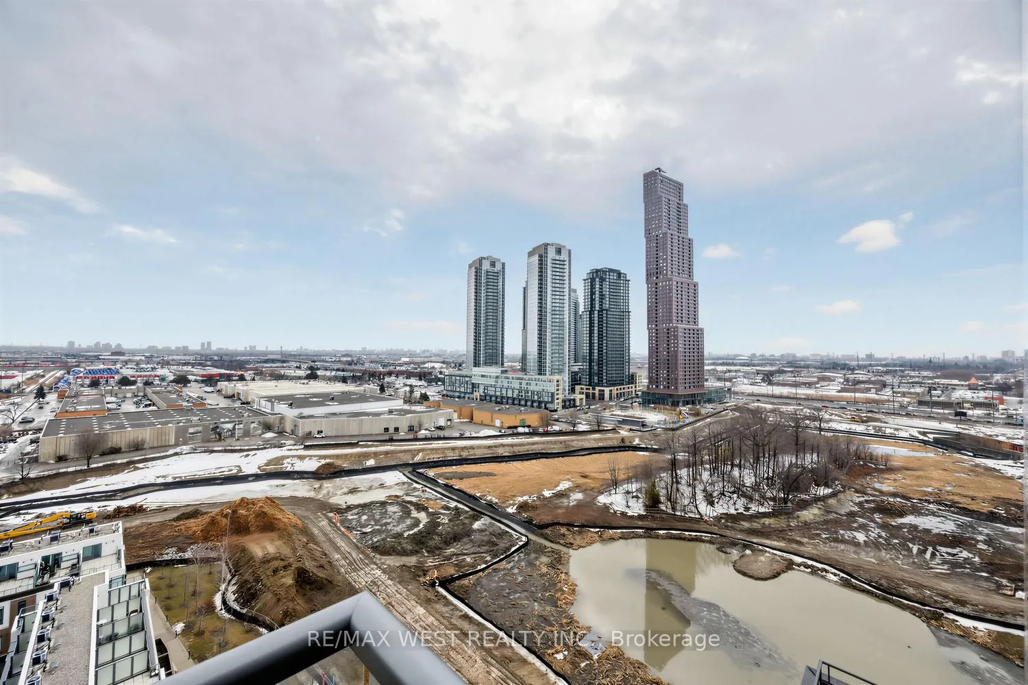 Photo 12 of Unit 1502, 7895 Jane Street, Vaughan, Concord — HOMEH