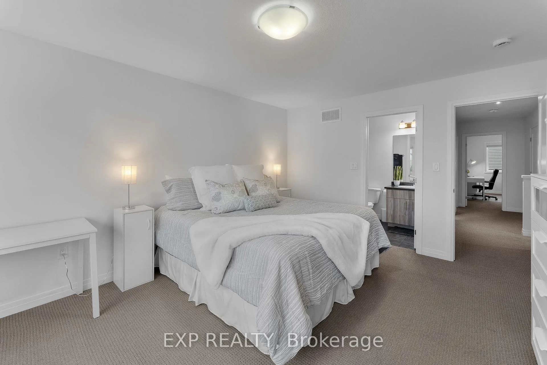 Photo 19 of 3998 Crown Street, Lincoln, Beamsville — HOMEH
