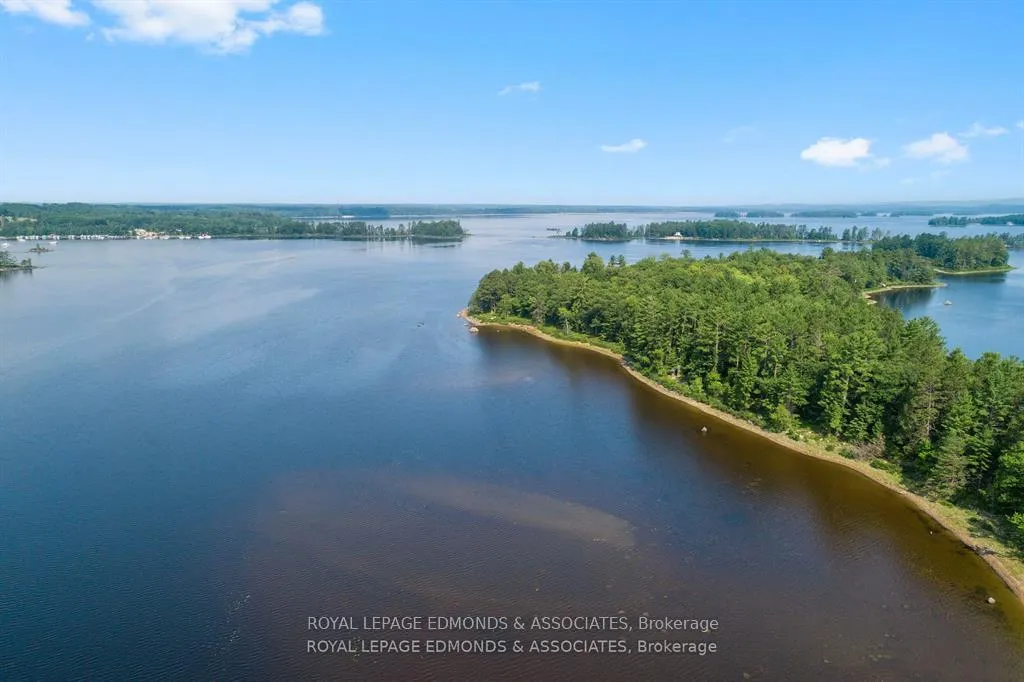 Photo 3 of Wabewawa Island, Petawawa — HOMEH