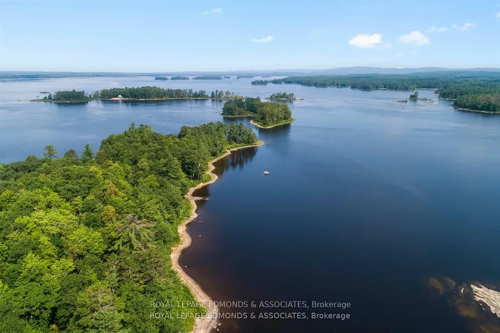 Photo 4 of Wabewawa Island, Petawawa — HOMEH