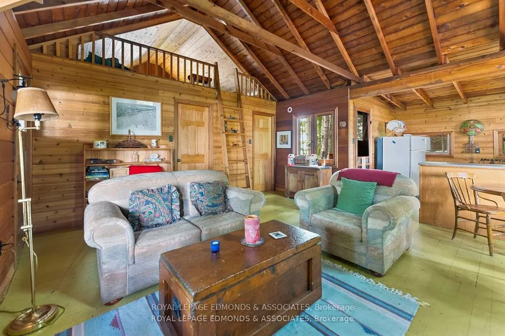 Photo 24 of Wabewawa Island, Petawawa — HOMEH