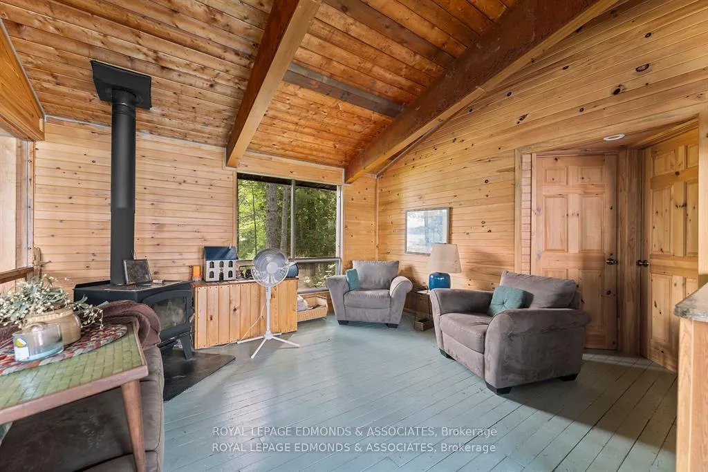 Photo 33 of Wabewawa Island, Petawawa — HOMEH