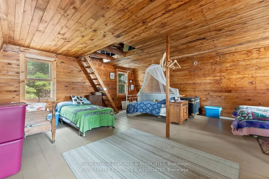 Photo 36 of Wabewawa Island, Petawawa — HOMEH