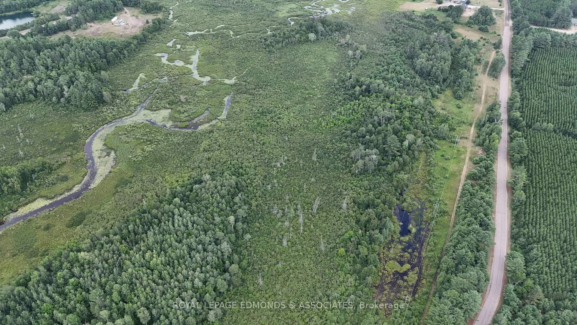 Photo 3 of Black Bay Road, Petawawa — HOMEH