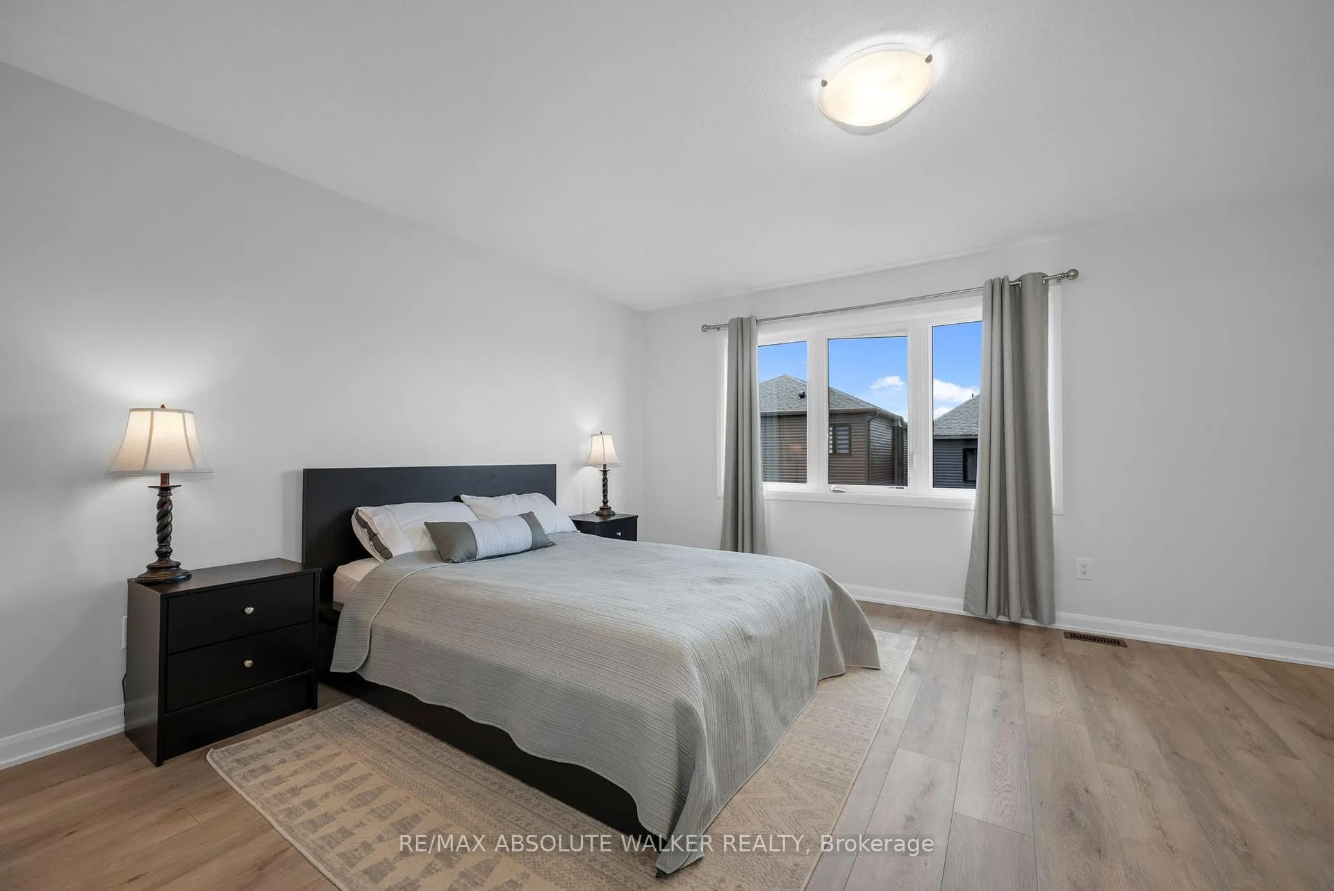 Photo 14 of 21 Fossa Terrace N, Ottawa, Barrhaven - Half Moon Bay — HOMEH