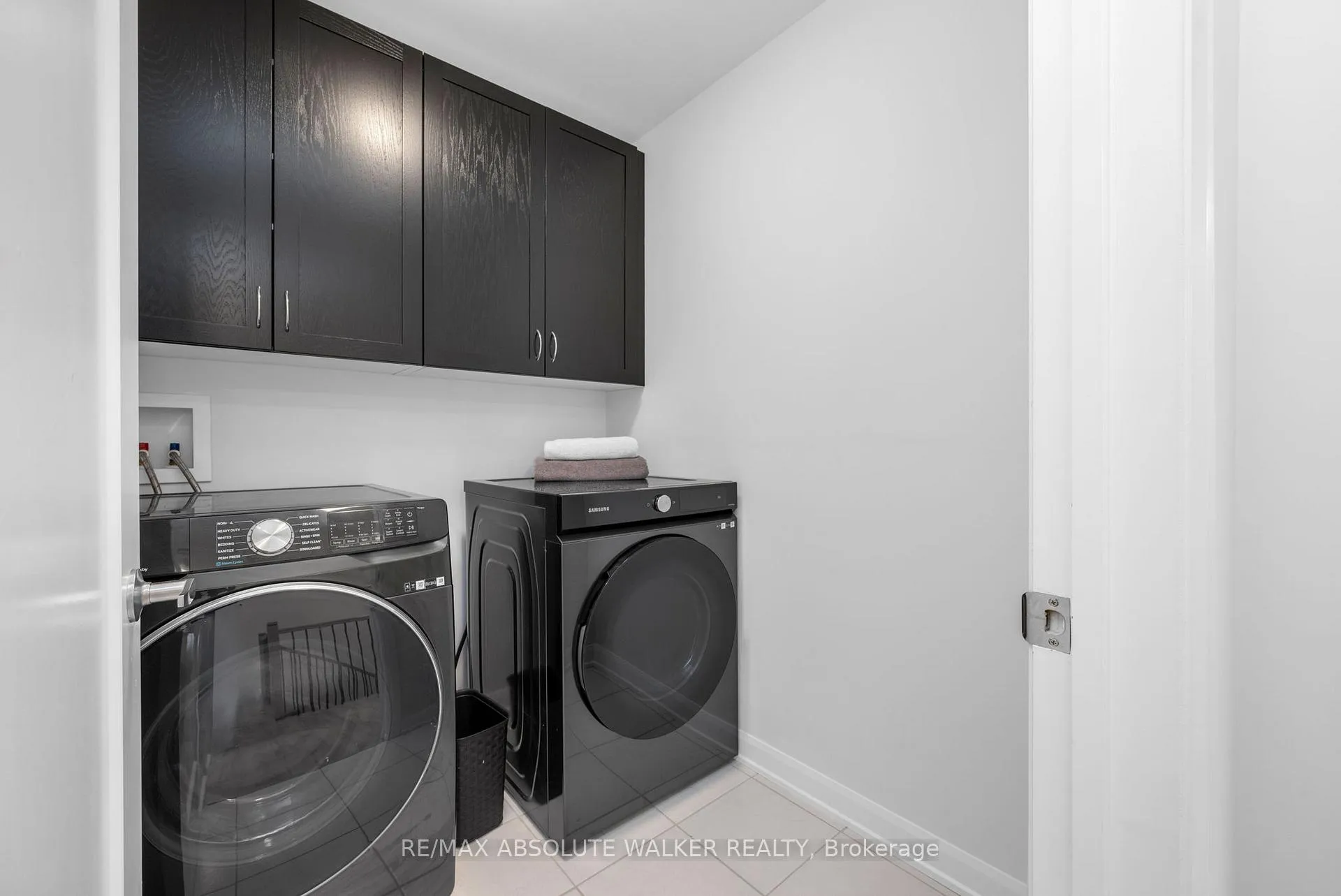 Photo 26 of 21 Fossa Terrace N, Ottawa, Barrhaven - Half Moon Bay — HOMEH