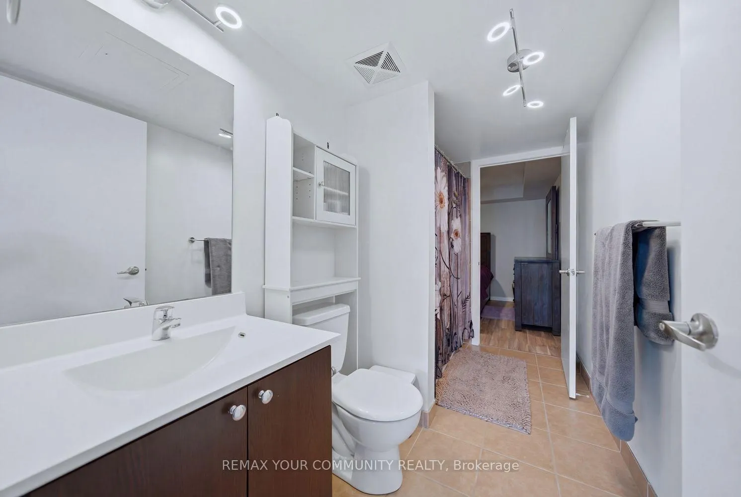 Photo 28 of Unit 1526, 38 Joe Shuster Way, Toronto, South Parkdale — HOMEH