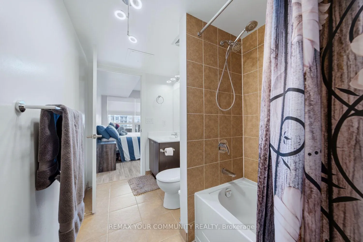Photo 29 of Unit 1526, 38 Joe Shuster Way, Toronto, South Parkdale — HOMEH