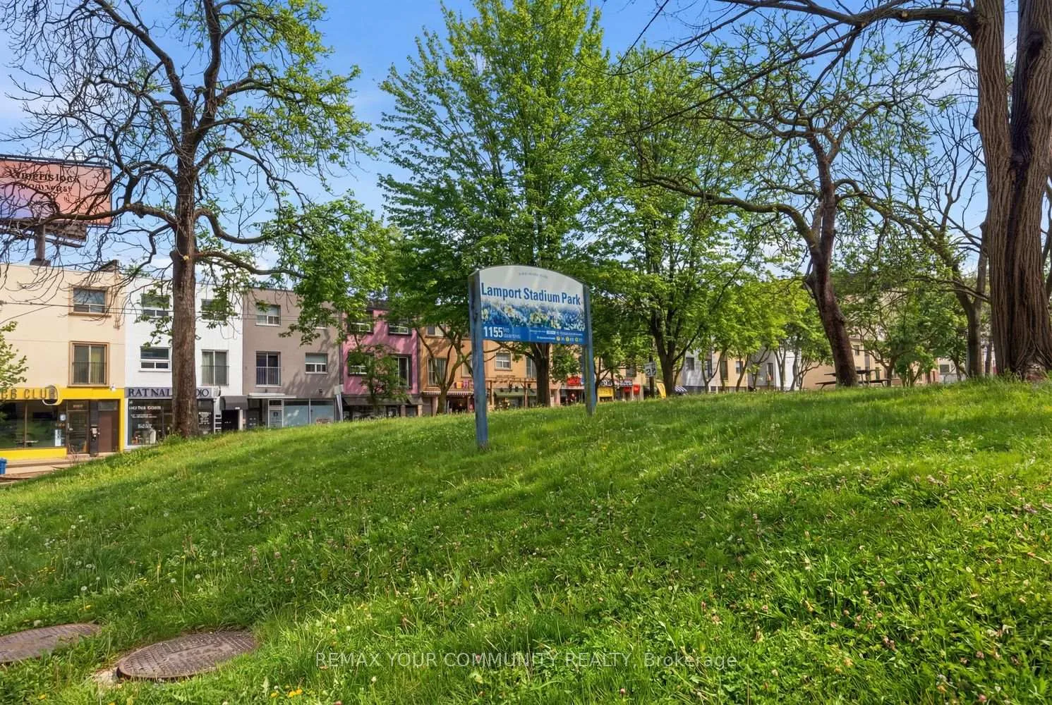Photo 40 of Unit 1526, 38 Joe Shuster Way, Toronto, South Parkdale — HOMEH