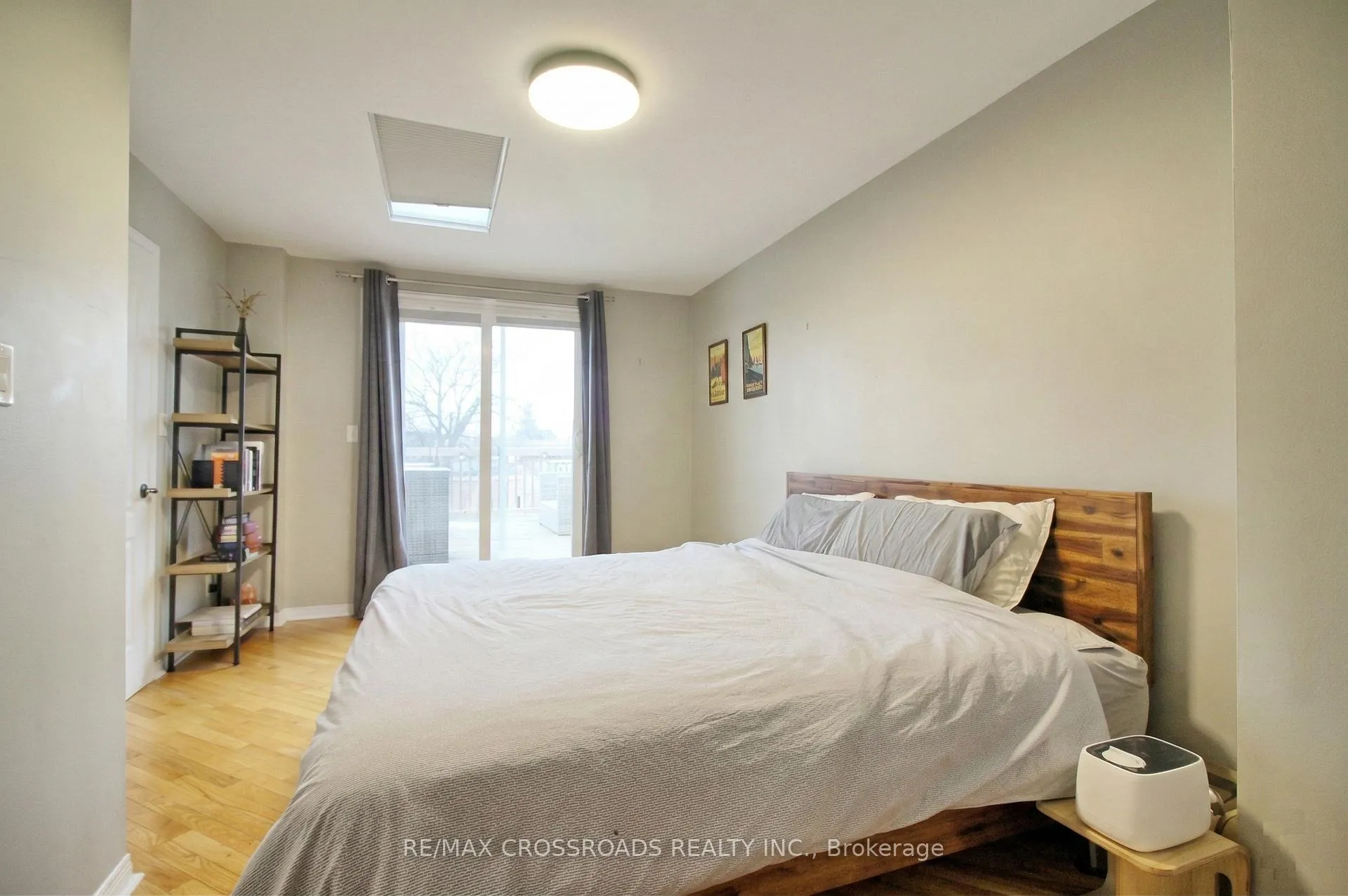 Photo 20 of 20 Brick Court, Toronto, Greenwood-Coxwell — HOMEH