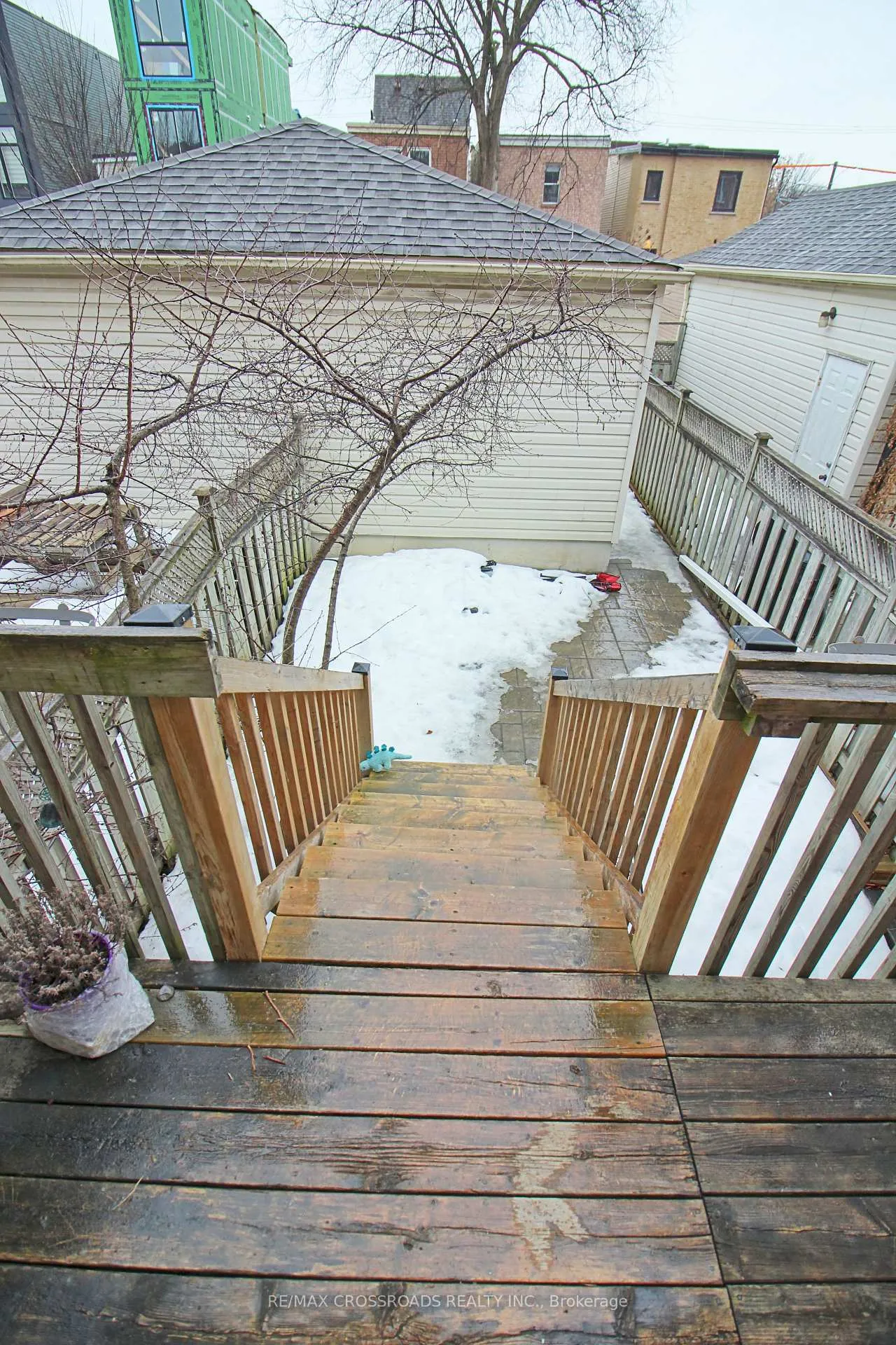 Photo 30 of 20 Brick Court, Toronto, Greenwood-Coxwell — HOMEH