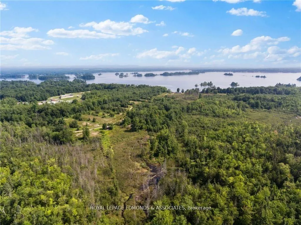 Photo 2 of 540 Abbie Lane, Petawawa — HOMEH