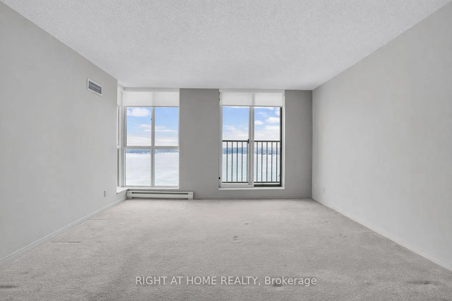 Photo 18 of Unit 807, 140 Dunlop Street E, Barrie, City Centre — HOMEH