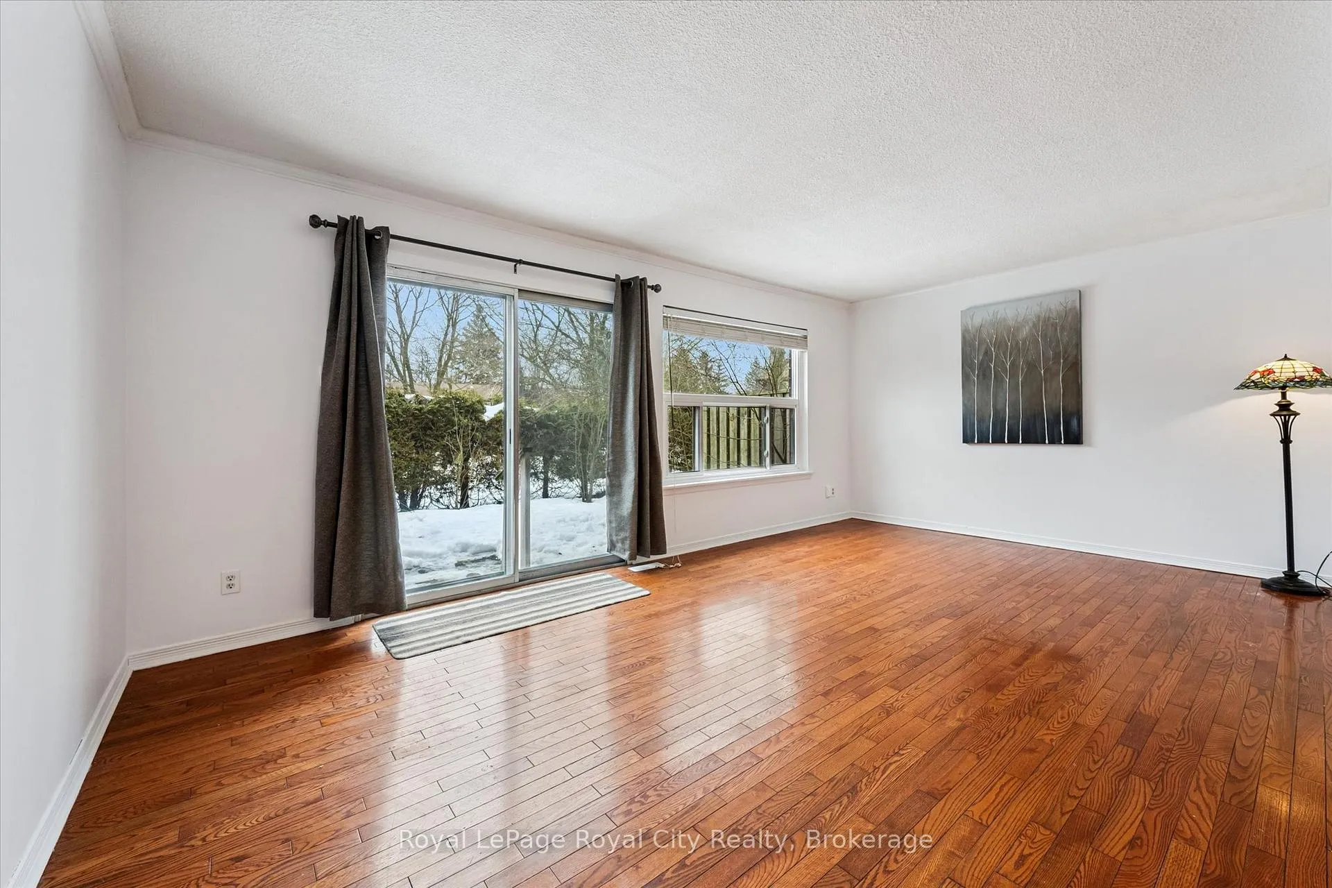 Photo 5 of Unit 21, 45 Marksam Road, Guelph, Willow West/Sugarbush/West Acres — HOMEH