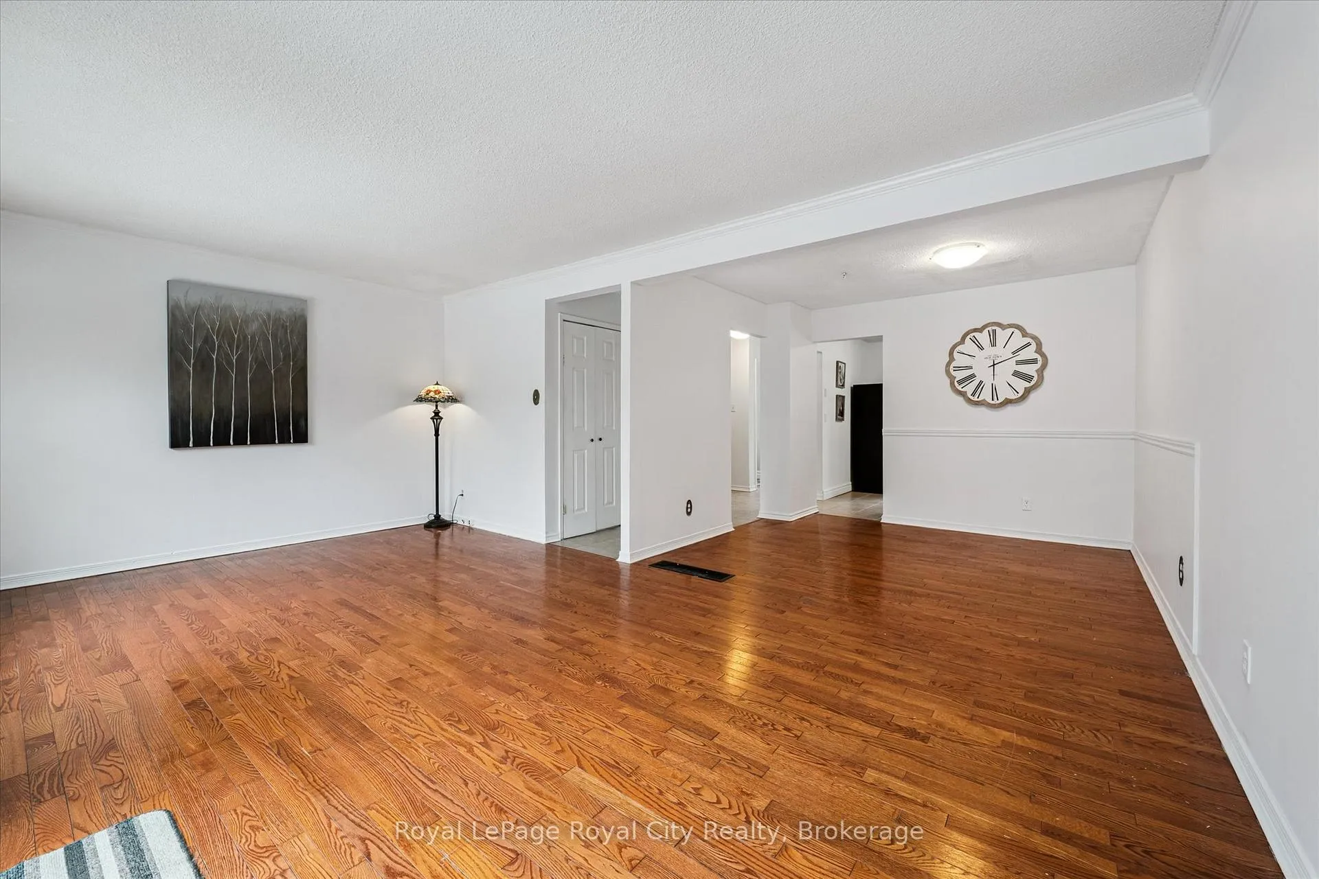 Photo 6 of Unit 21, 45 Marksam Road, Guelph, Willow West/Sugarbush/West Acres — HOMEH