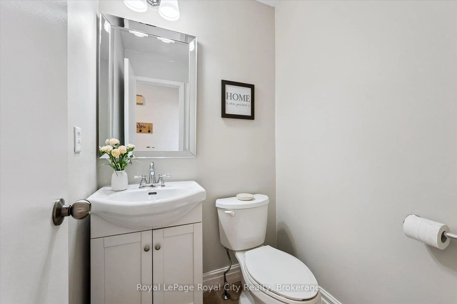 Photo 12 of Unit 21, 45 Marksam Road, Guelph, Willow West/Sugarbush/West Acres — HOMEH