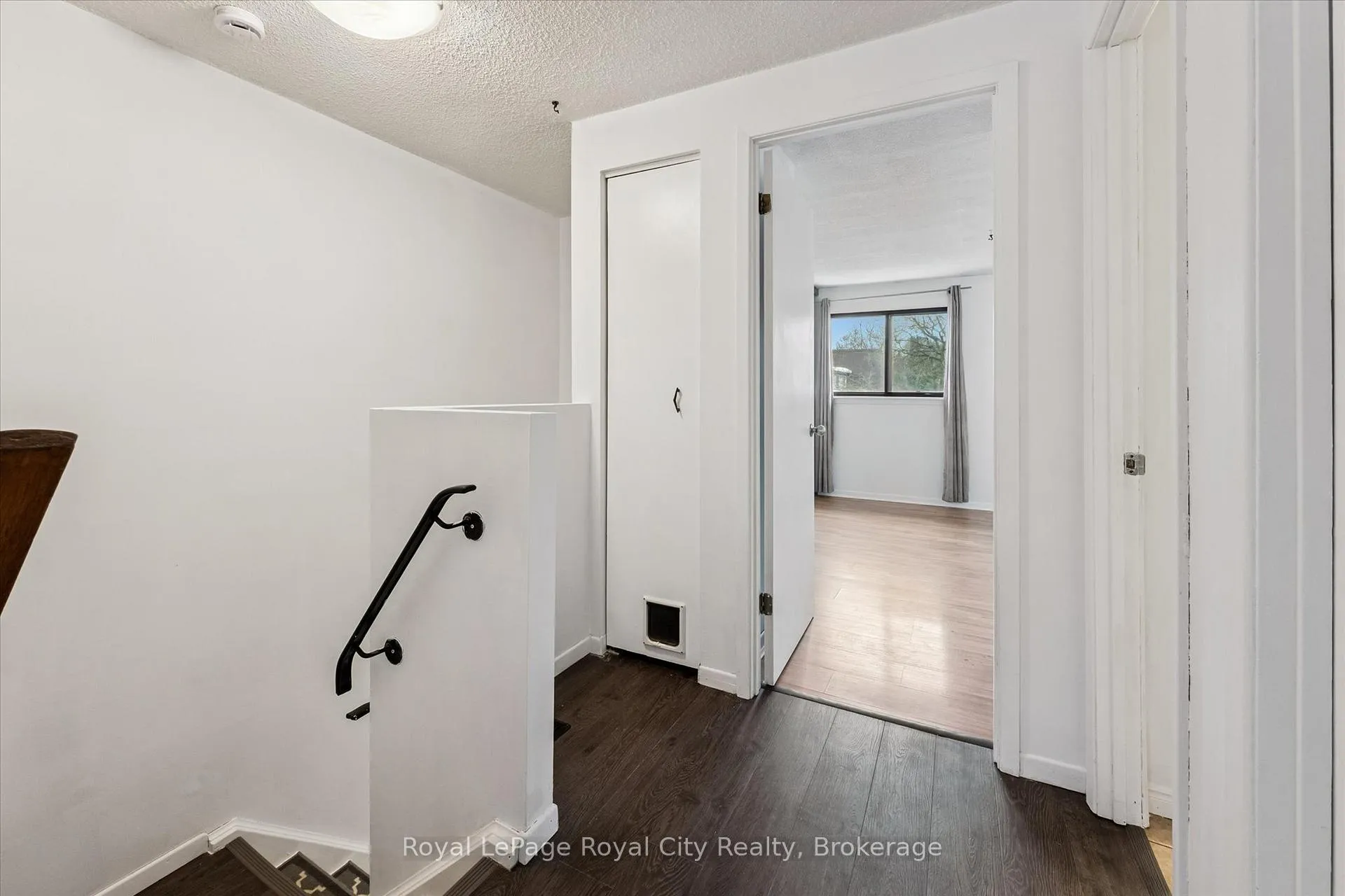 Photo 14 of Unit 21, 45 Marksam Road, Guelph, Willow West/Sugarbush/West Acres — HOMEH
