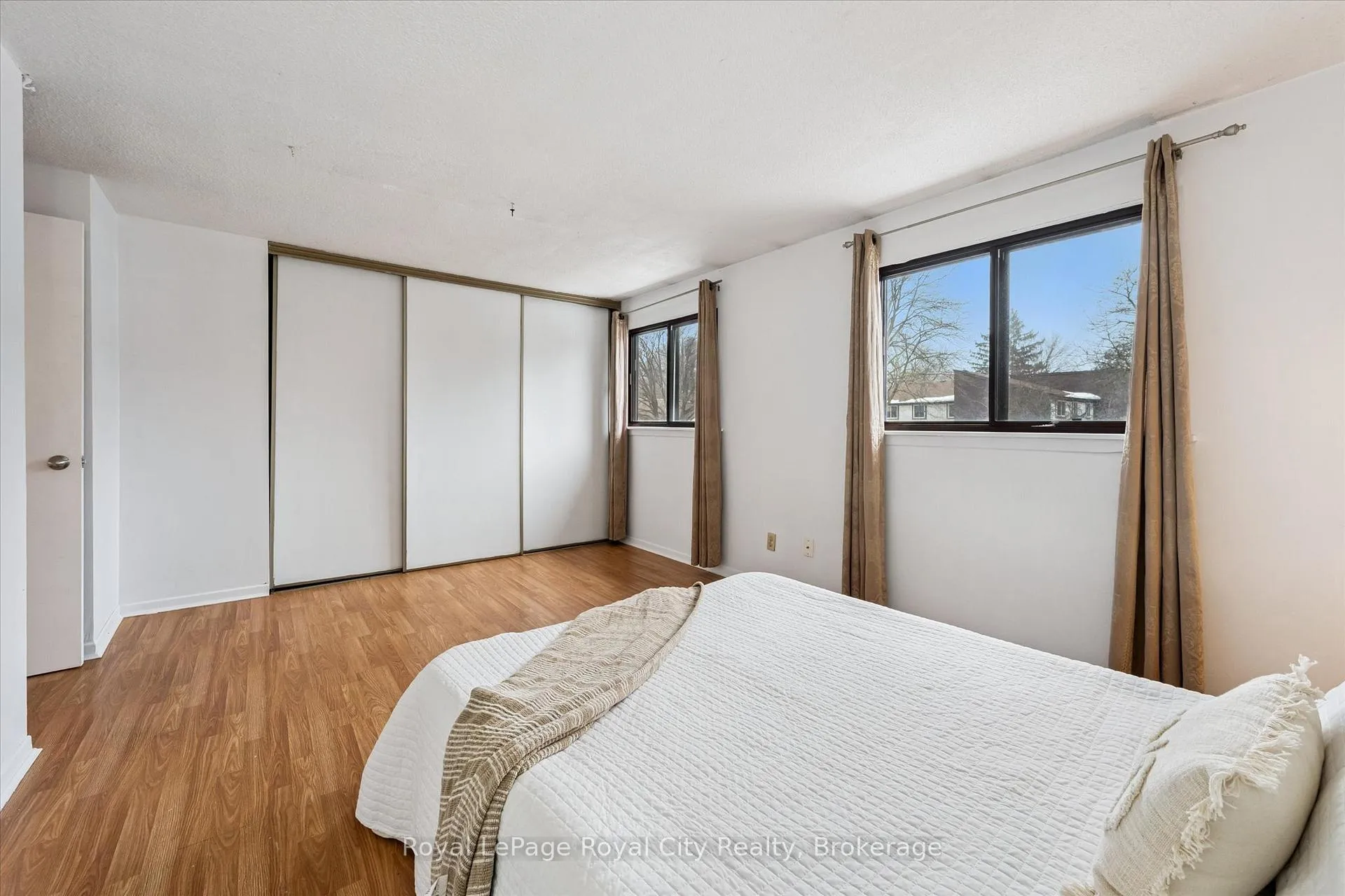Photo 16 of Unit 21, 45 Marksam Road, Guelph, Willow West/Sugarbush/West Acres — HOMEH