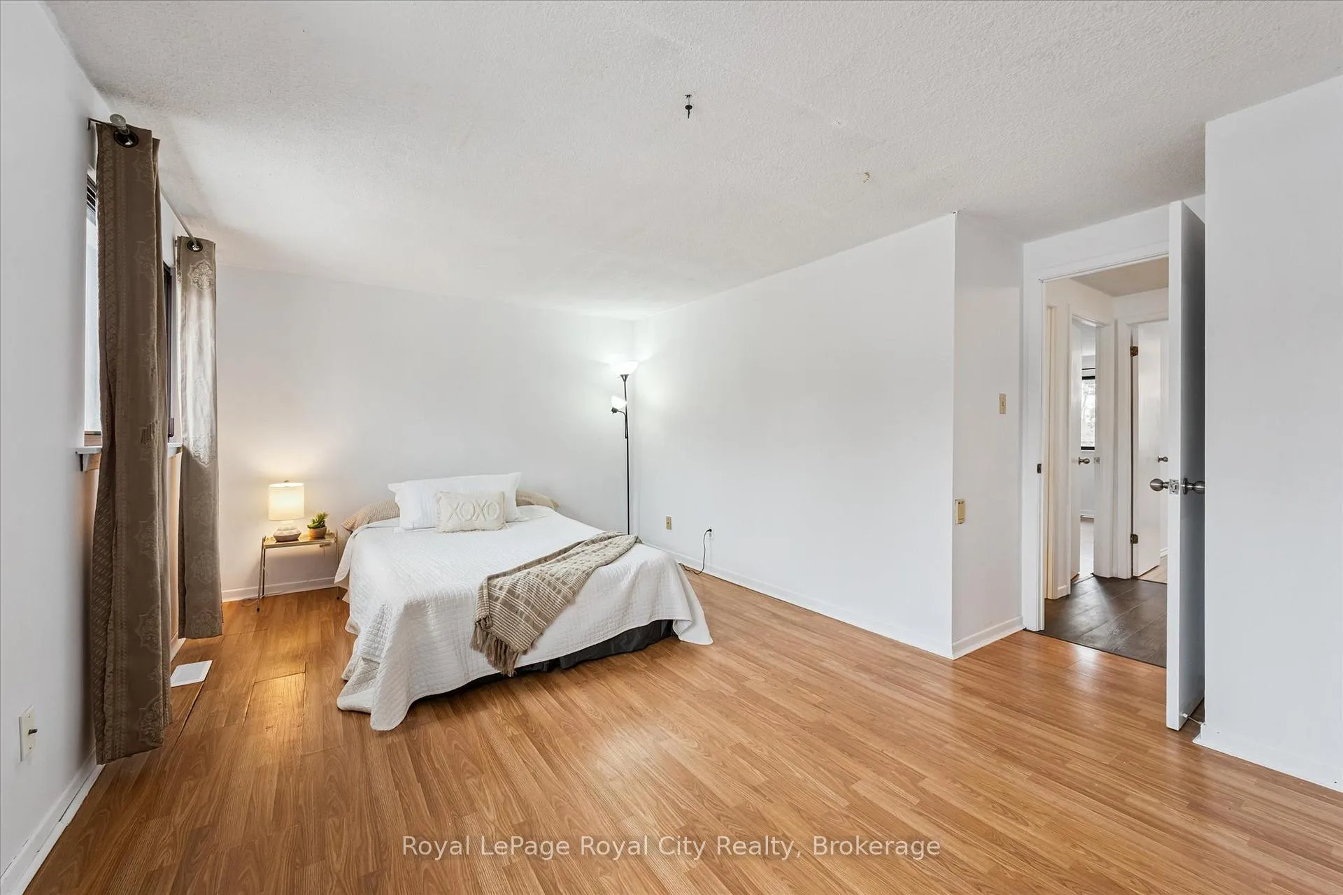 Photo 17 of Unit 21, 45 Marksam Road, Guelph, Willow West/Sugarbush/West Acres — HOMEH