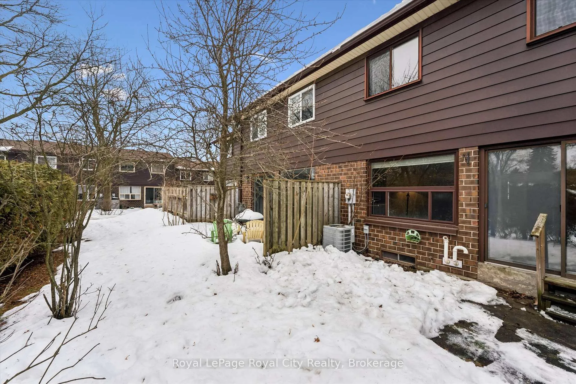 Photo 26 of Unit 21, 45 Marksam Road, Guelph, Willow West/Sugarbush/West Acres — HOMEH