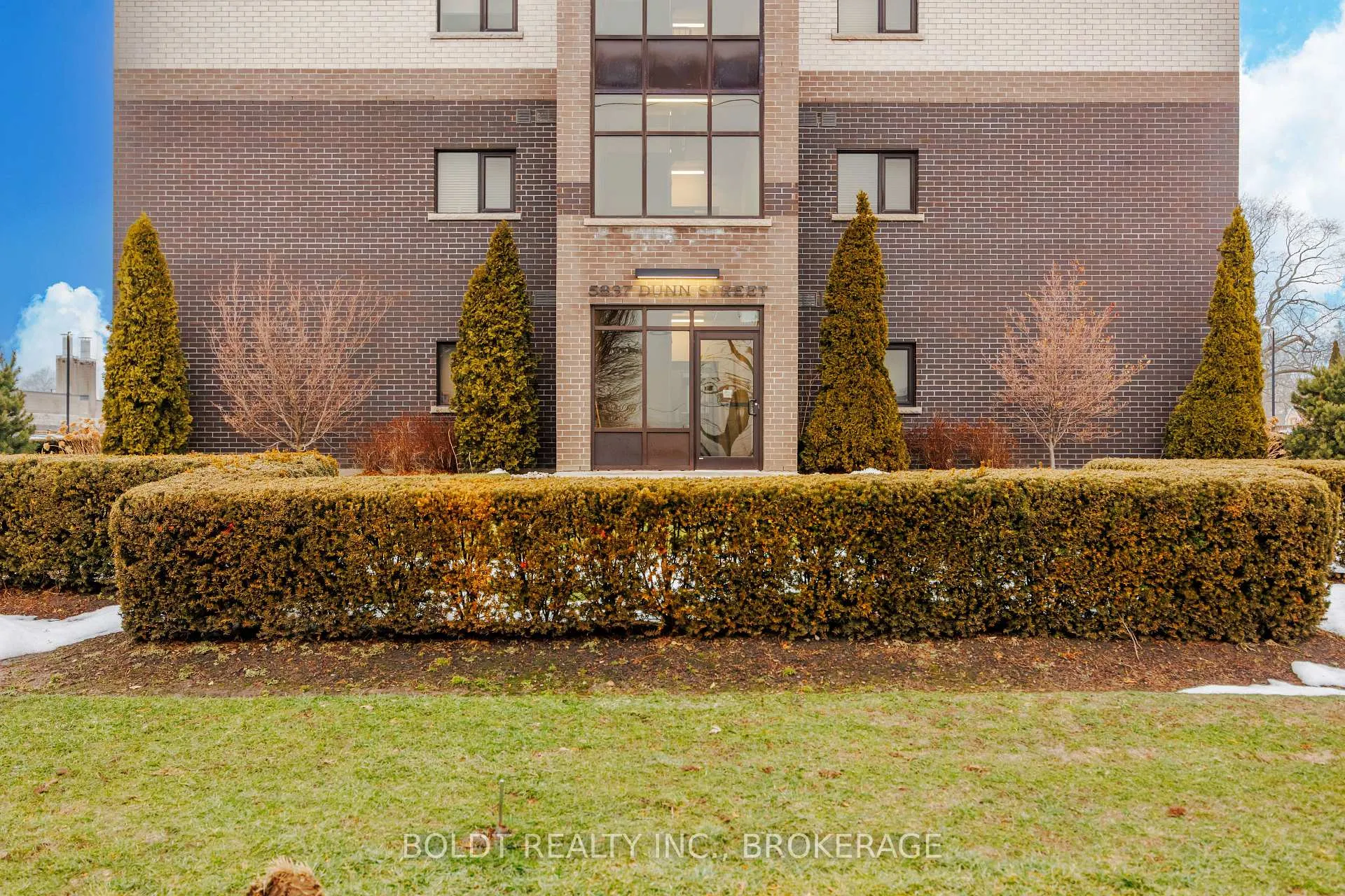 Photo 14 of Unit 304, 5837 Dunn Street, Niagara Falls, Dorchester — HOMEH
