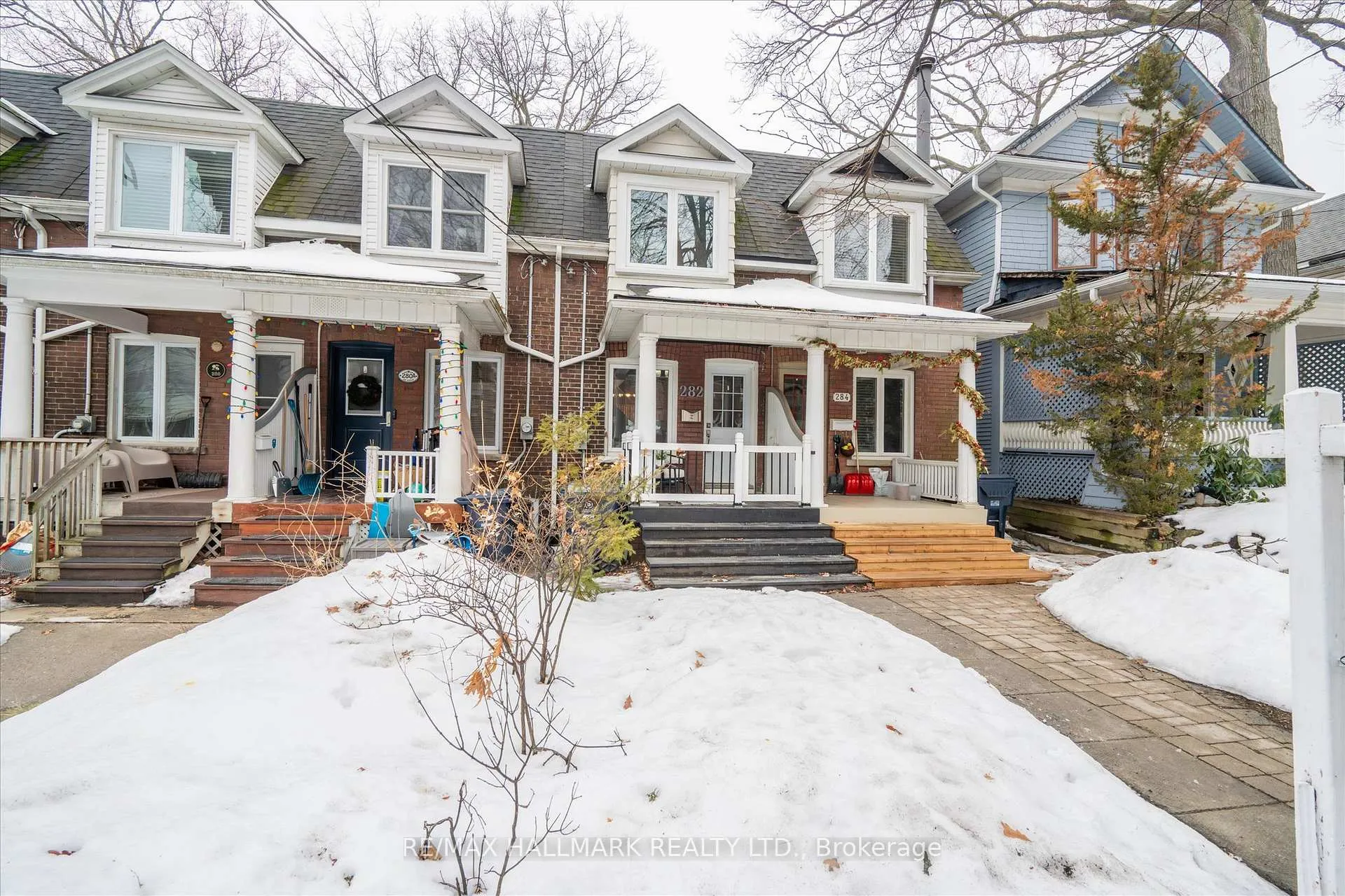 Photo 2 of 282 Lee Avenue, Toronto, The Beaches — HOMEH