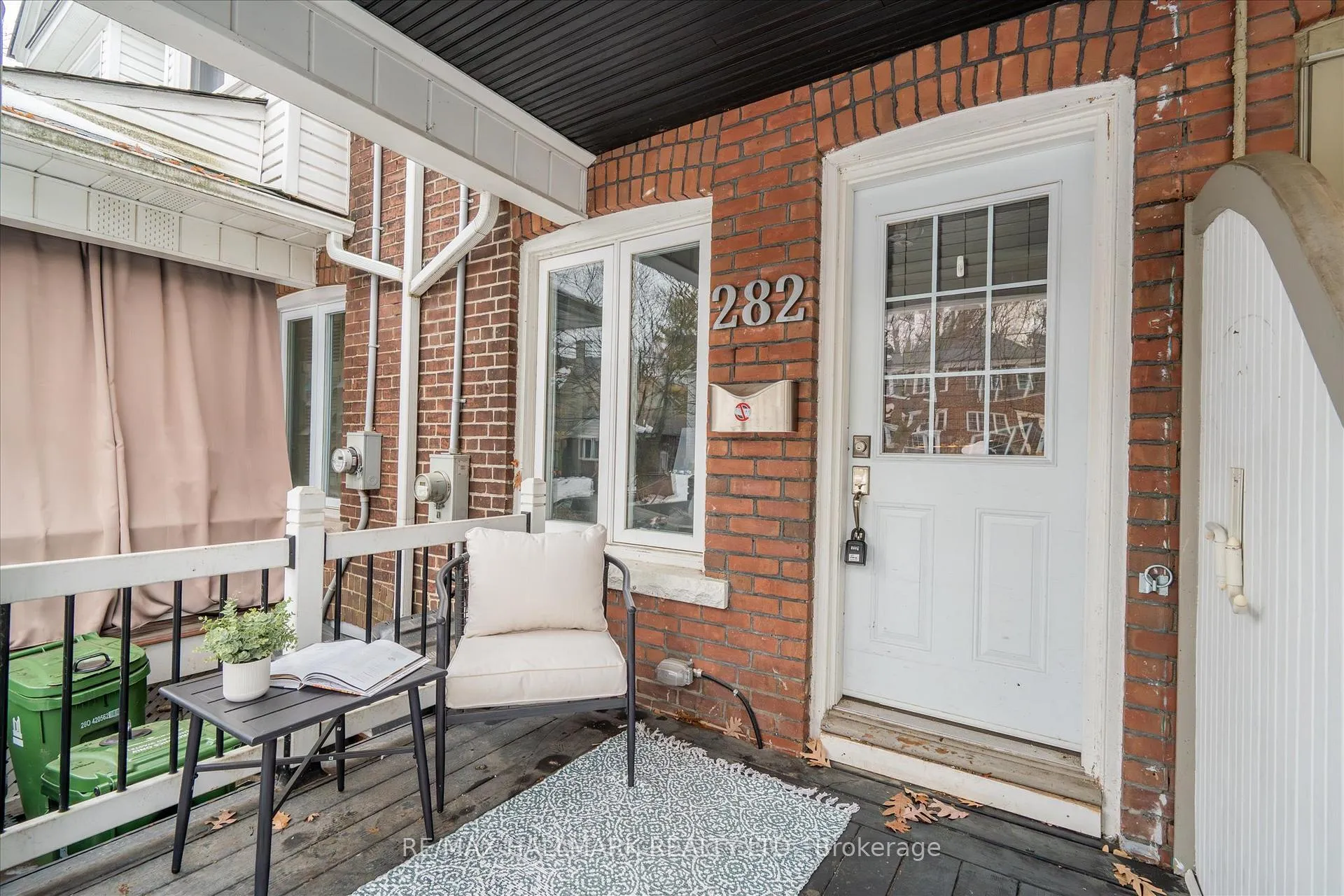 Photo 6 of 282 Lee Avenue, Toronto, The Beaches — HOMEH