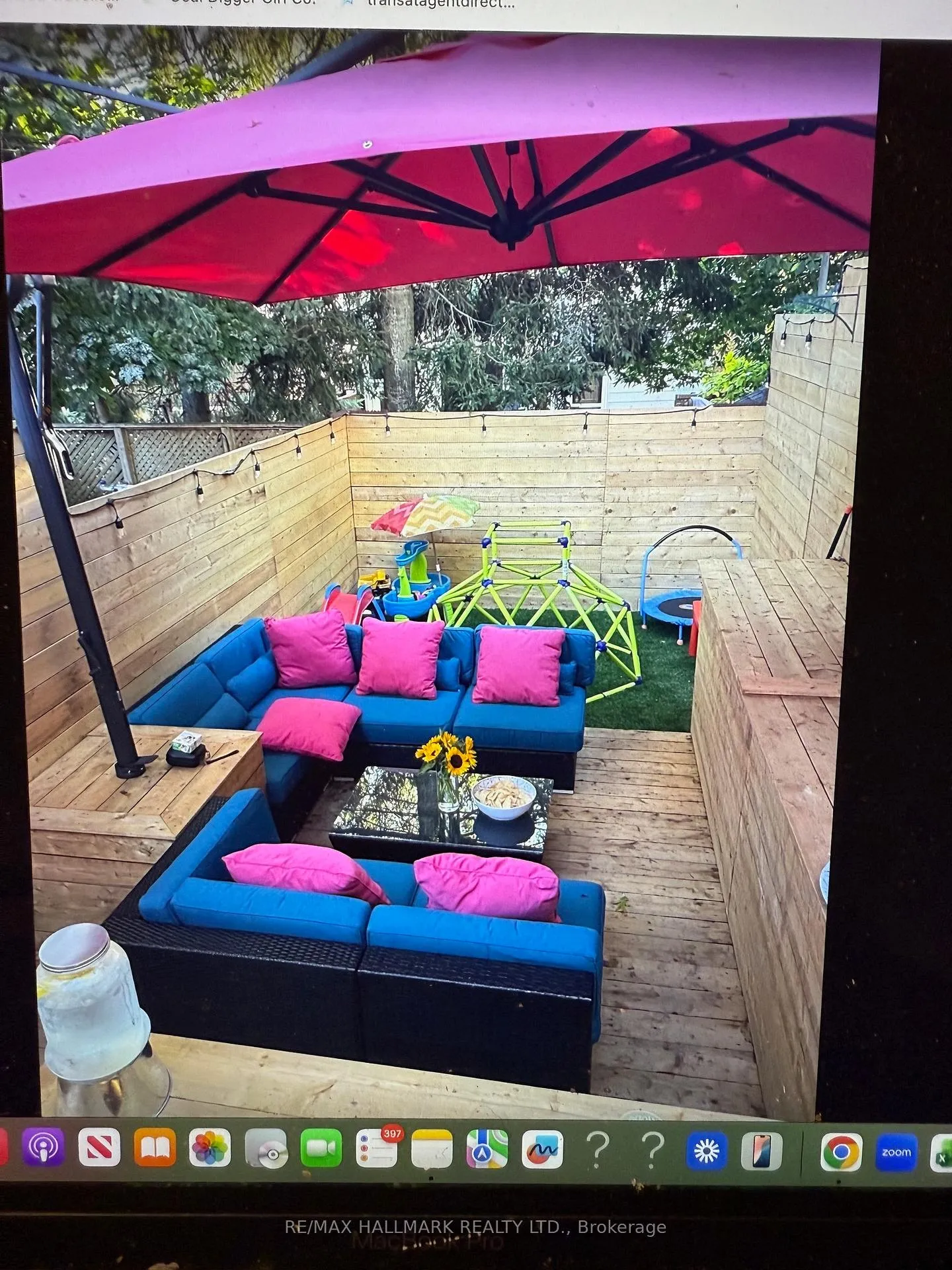 Photo 20 of 282 Lee Avenue, Toronto, The Beaches — HOMEH