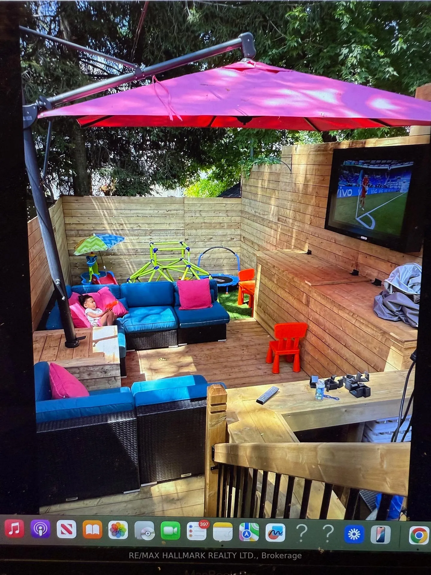 Photo 21 of 282 Lee Avenue, Toronto, The Beaches — HOMEH
