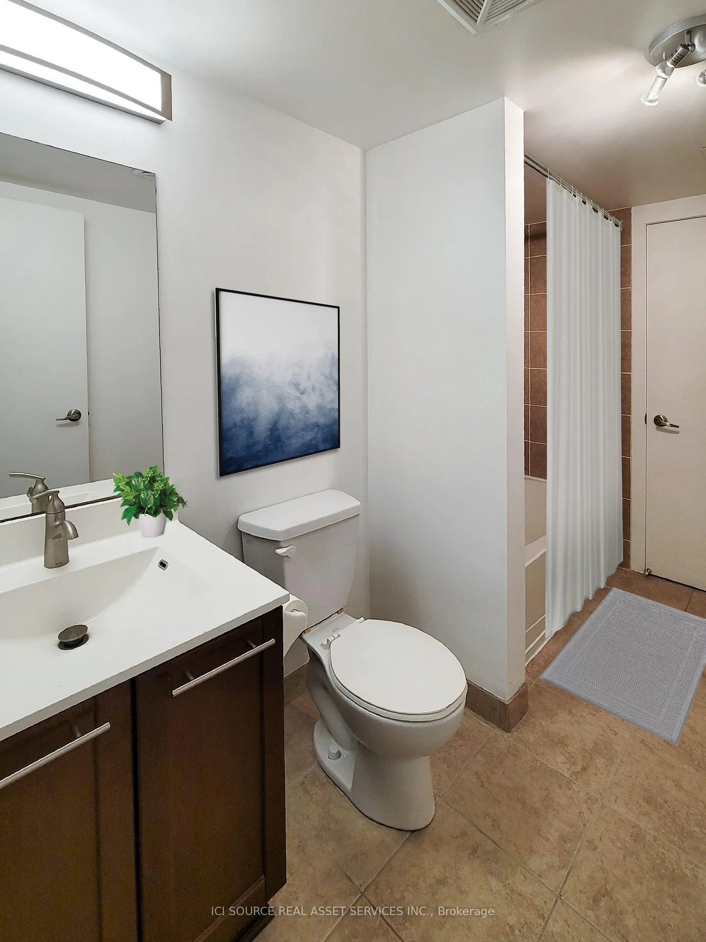 Photo 9 of Unit 1025, 38 Joe Shuster Way, Toronto, South Parkdale — HOMEH